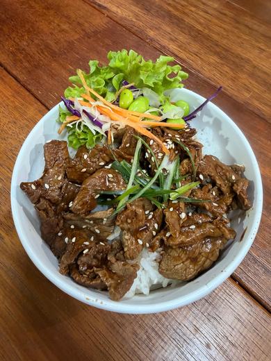 Teriyaki beef rice bowl